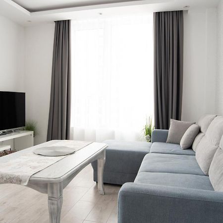 Sunny & Stylish Brand New 2Bdr Apartment + Parking ソフィア エクステリア 写真